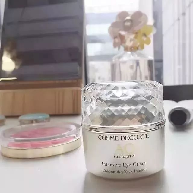 40岁后眼霜排行榜日本眼霜,便宜超好用的六款眼霜