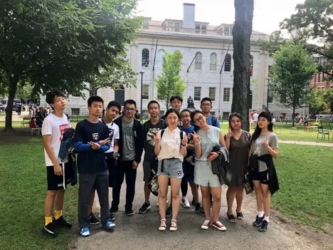 在美国“第一磁校”艾威达高中读夏校，是一种怎样的体验？