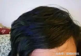 去理发店如何让头发变得柔顺光滑,头发不用夹板变柔顺