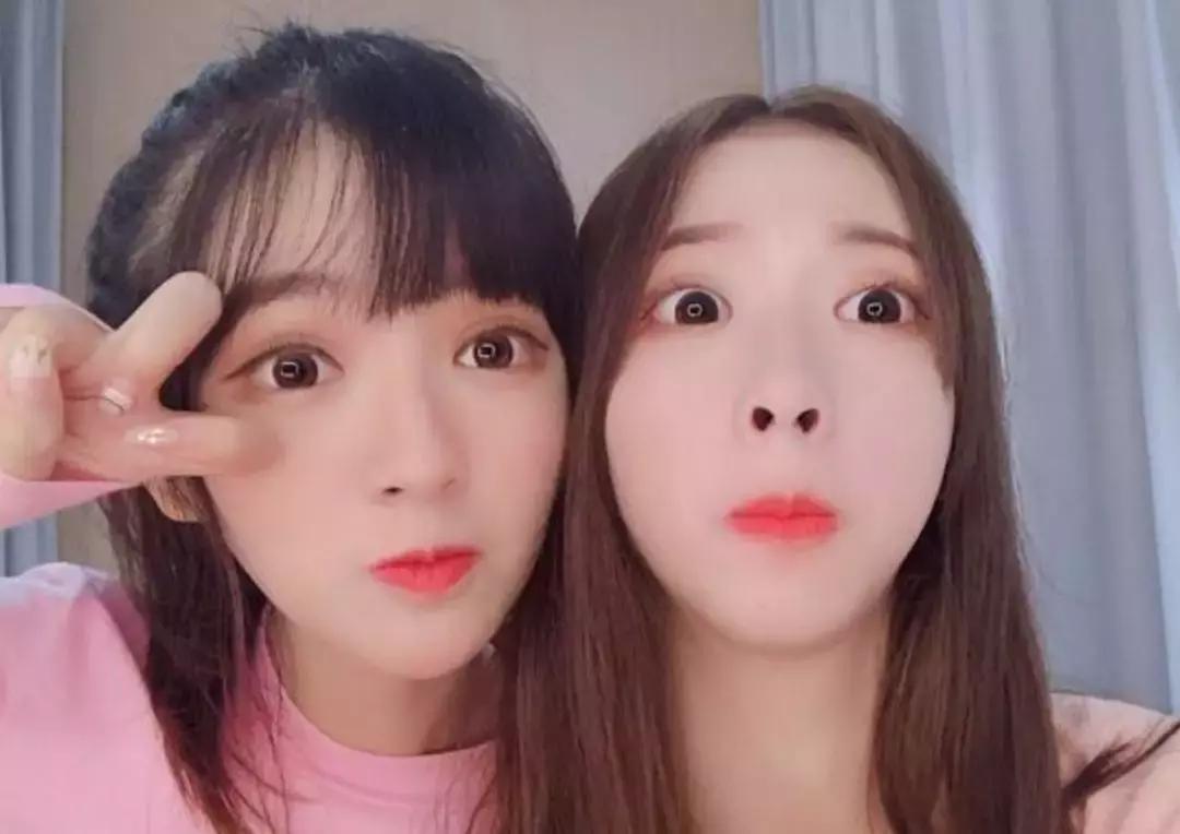 抖音四川成都小甜甜,拜金女小甜甜