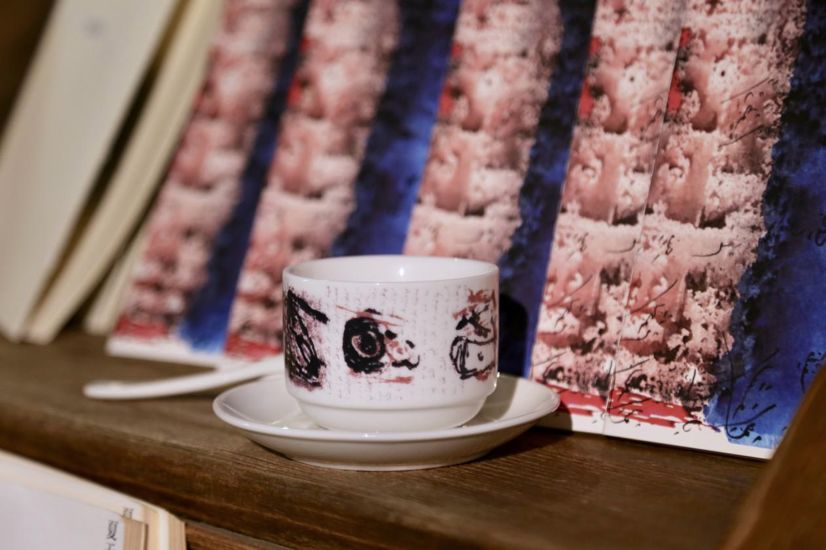 阿多尼斯演唱会,阿多尼斯活动