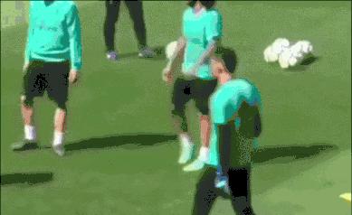 交大博士夫妻狂怼郭德纲不专业，郭德纲这样回应……