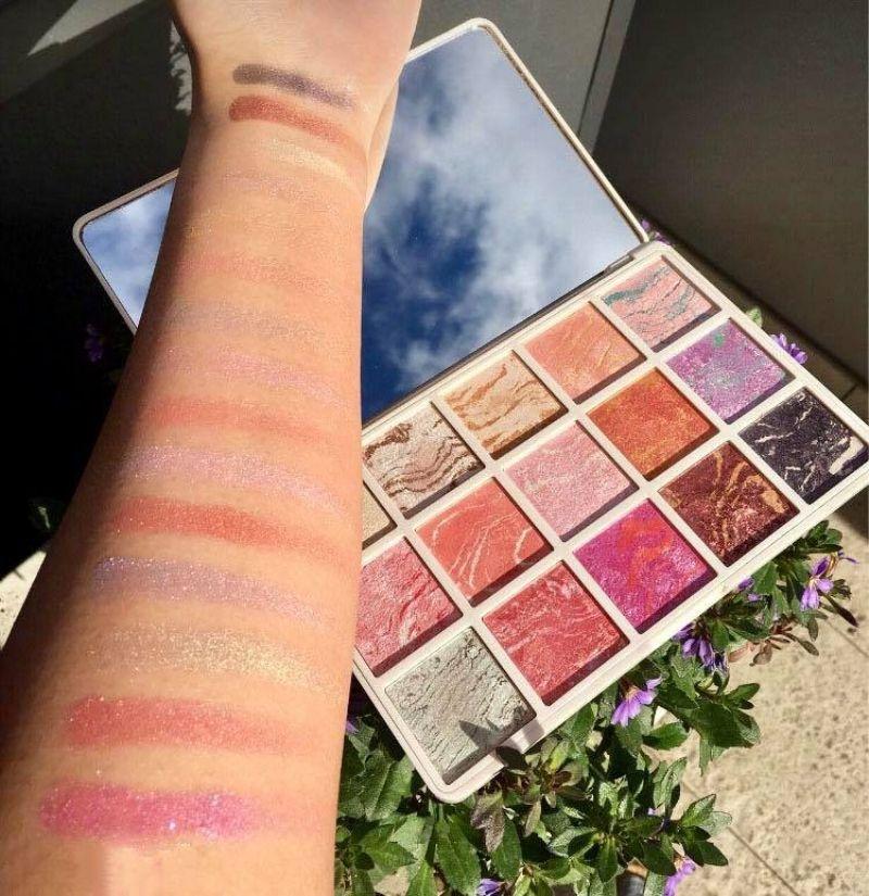 简直是云石控天堂！女生必败5款云石美妆产品