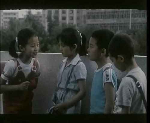 1988年电影霹雳贝贝完整版,经典科幻电影霹雳贝贝