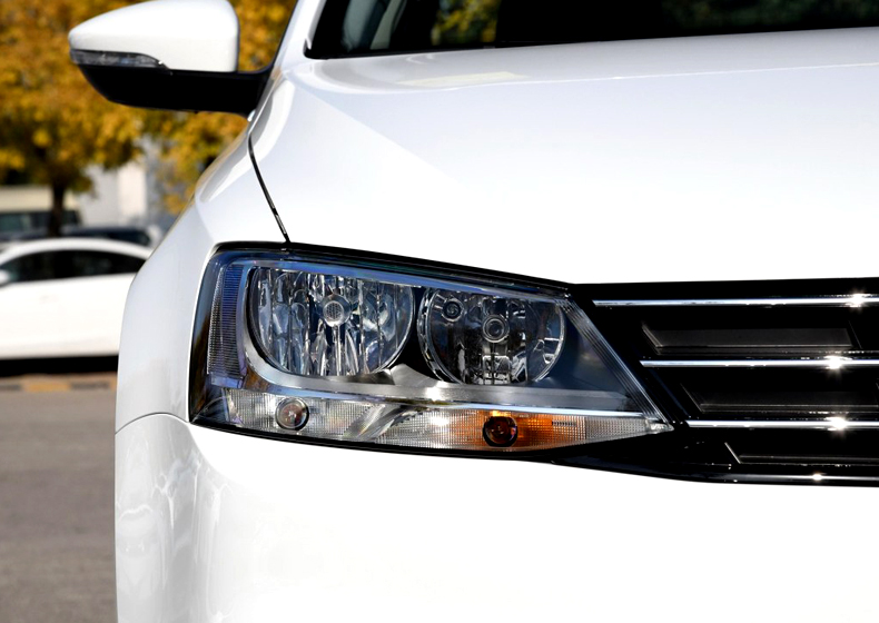 汽车车灯更换led大灯怎么调聚光,汽车led大灯怎么装才聚光