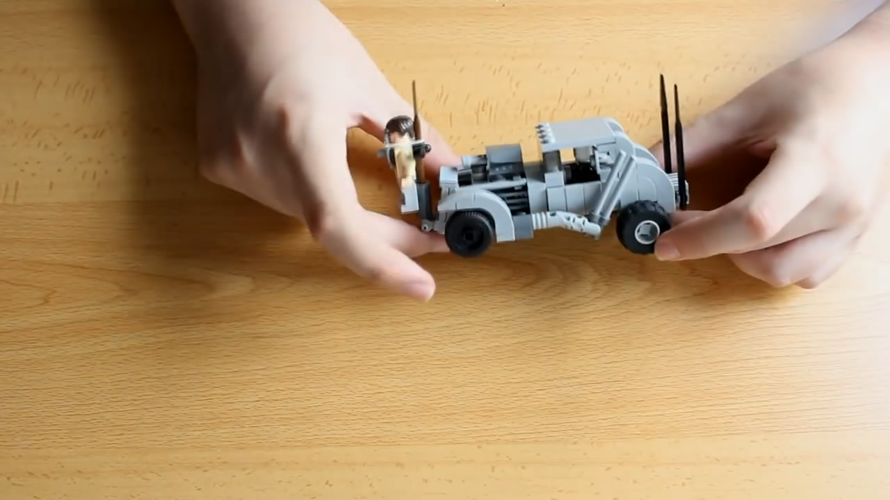 乐高汽车moc模型拼装视频,汽车乐高积木拼装8-12岁