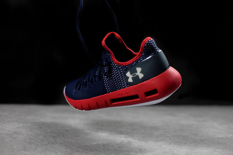 全新缓震科技！UA最新篮球鞋开箱+上脚