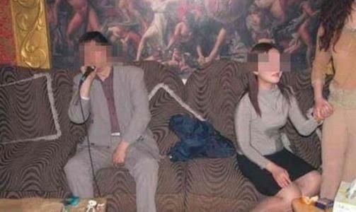 在酒吧卖酒的女孩是什么职业,卖酒女都去干嘛了