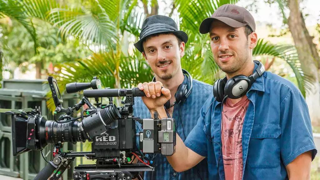 偏执老妈热血老爸，这对奇葩组合把儿子送上世界之巅