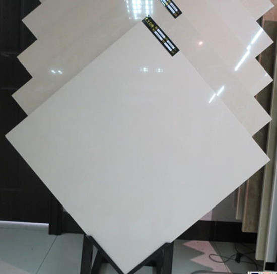 瓷砖该怎么买？50和500的瓷砖有区别吗？吃了大亏来给你们总结！