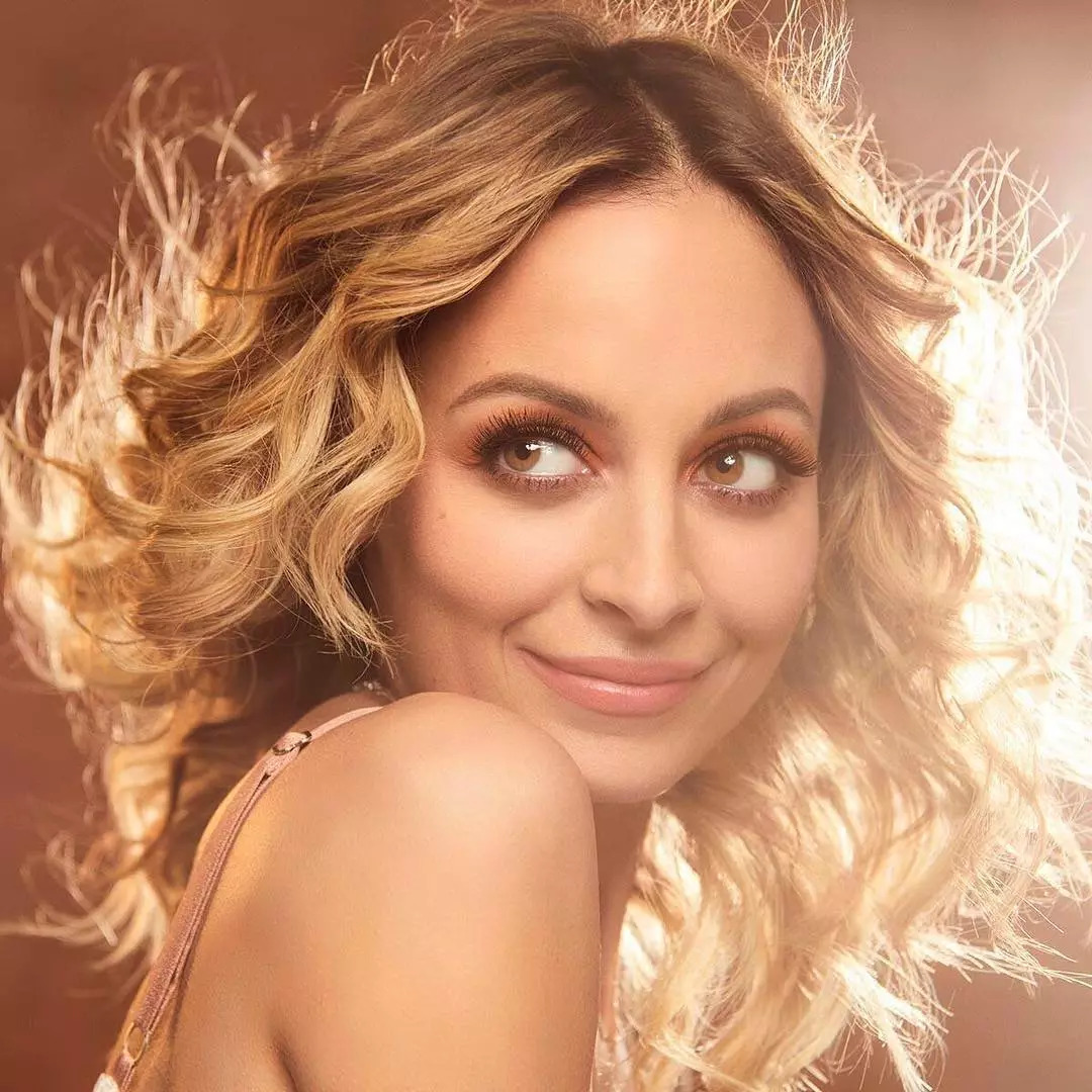 免洗护发乳改善毛糙柔顺效果好吗,修复受损发质护发心得分享