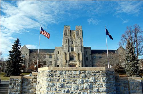 迈阿密大学牛津分校，美国历史最悠久的公立大学之一