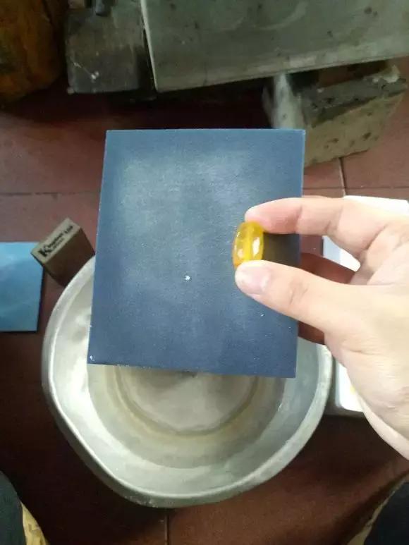 蜜蜡打磨教程戒面,蜜蜡圆珠怎么打磨成桶珠