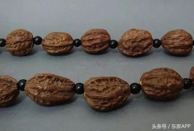 文玩手艺人,什么文玩手串不怕汗直接上手戴