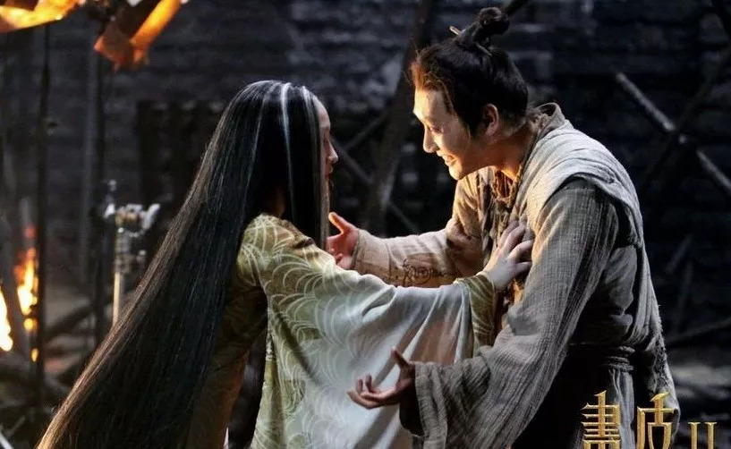 现实版《画皮》！要复合，把心给我！义乌一女子将刀插进前男友胸口！结果……