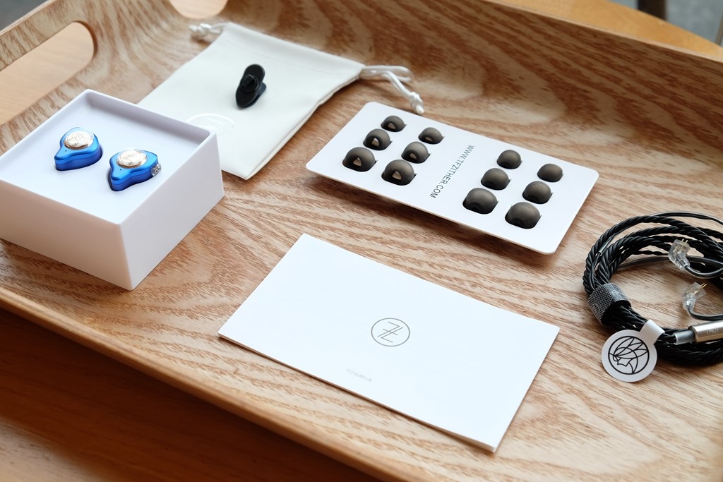 tfz锦瑟香也king耳机评测,锦瑟香也tfzno.3耳机黑金版测评