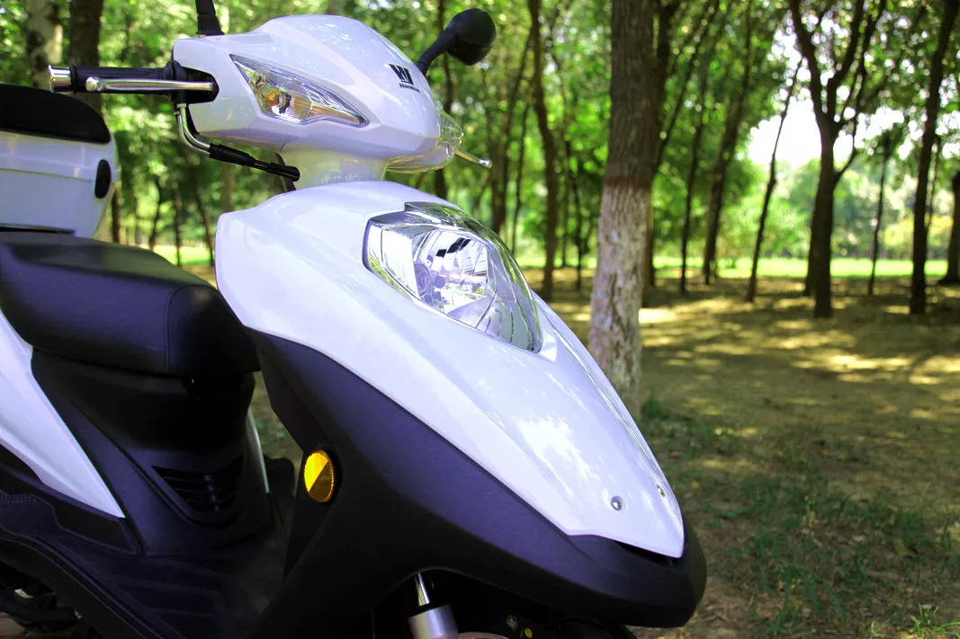 豪爵vh125s珍珠白,豪爵vh125性能怎样