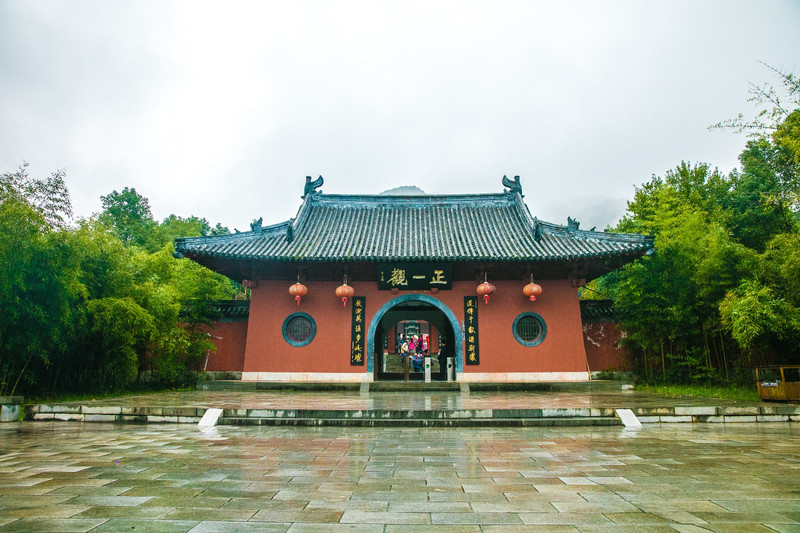 深度解密龙虎山,世界遗产名录里有龙虎山吗