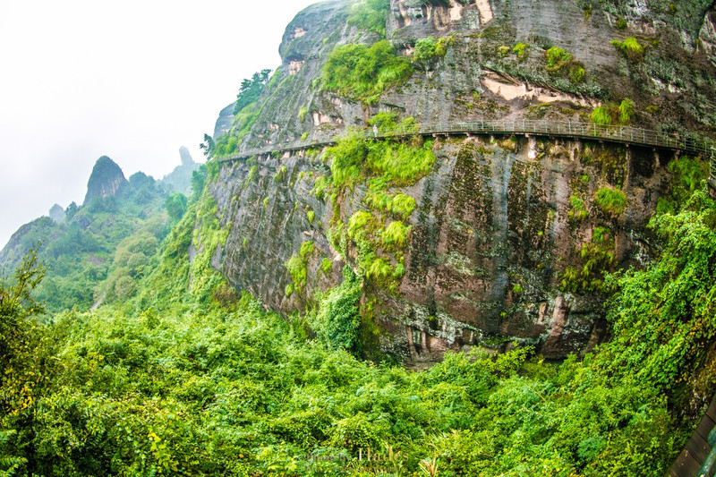 深度解密龙虎山,世界遗产名录里有龙虎山吗