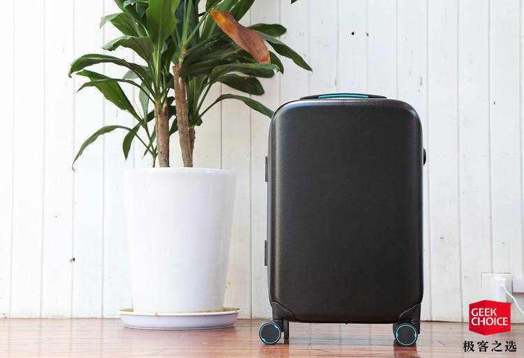 指纹解锁旅行箱,自动旅行箱指纹解锁