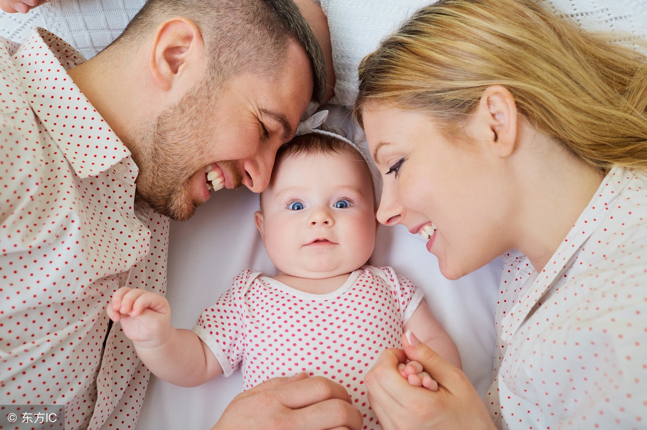 宝宝拉灰白屎,婴儿拉黄白色稀屎怎么办