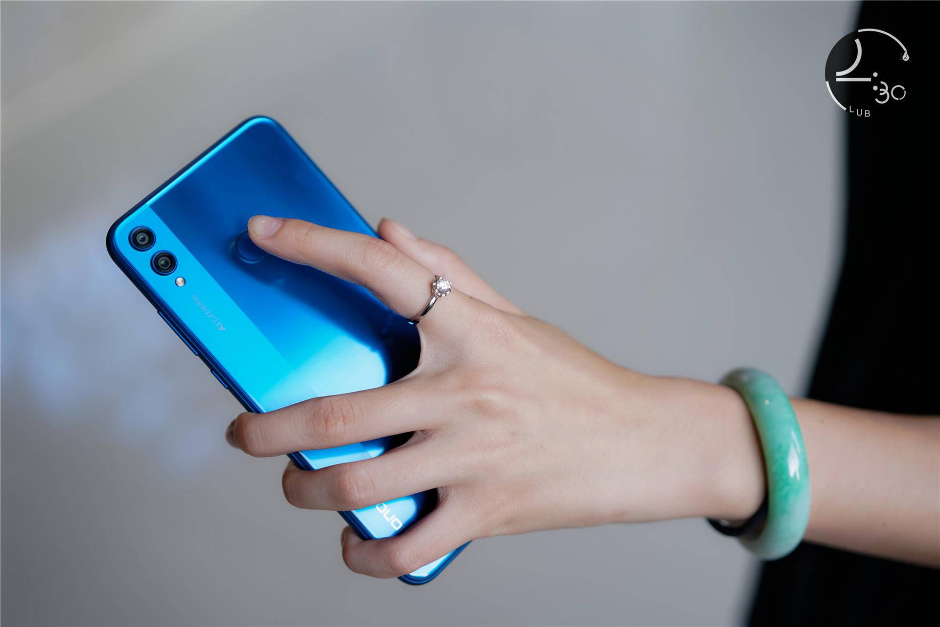 荣耀8x6g+128怎么样,荣耀8x的手机配置是多少