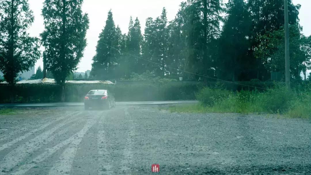 临平区附近哪有免费球场,临平山北大型公园