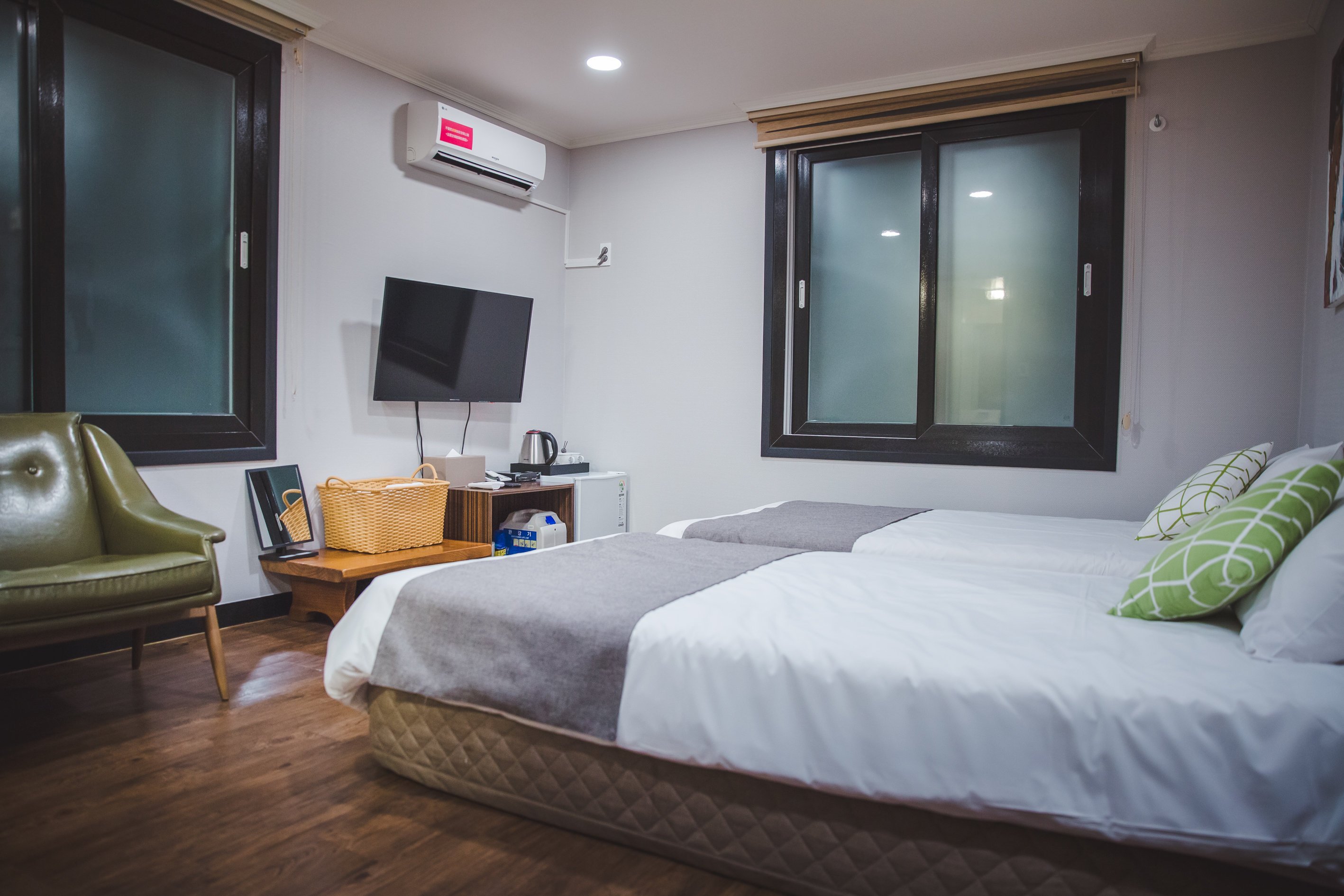 冬天去济州岛旅游住在哪里方便,去济州岛旅游住市区