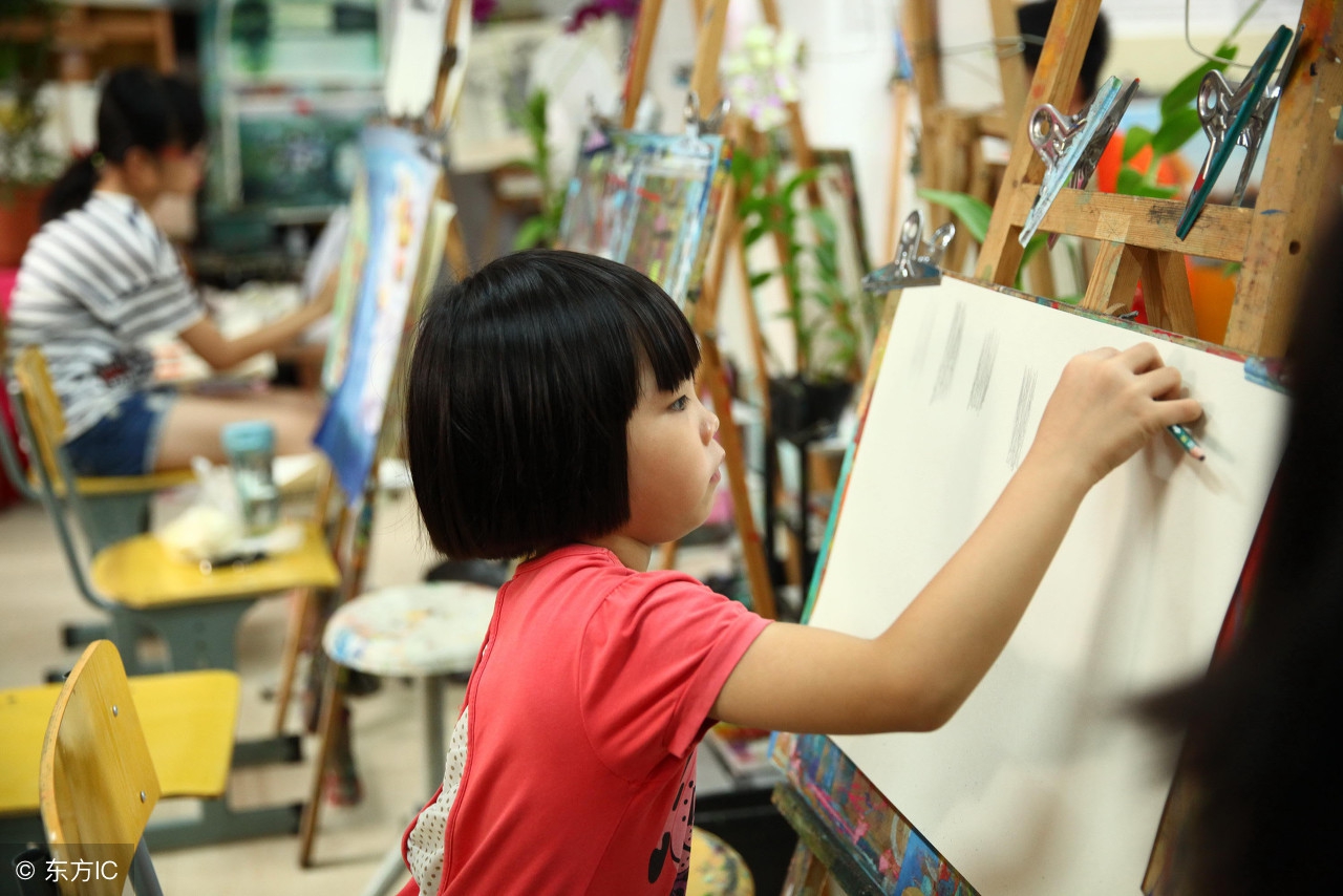 孩子学兴趣班的三大讲究,小孩如何正确学习兴趣班