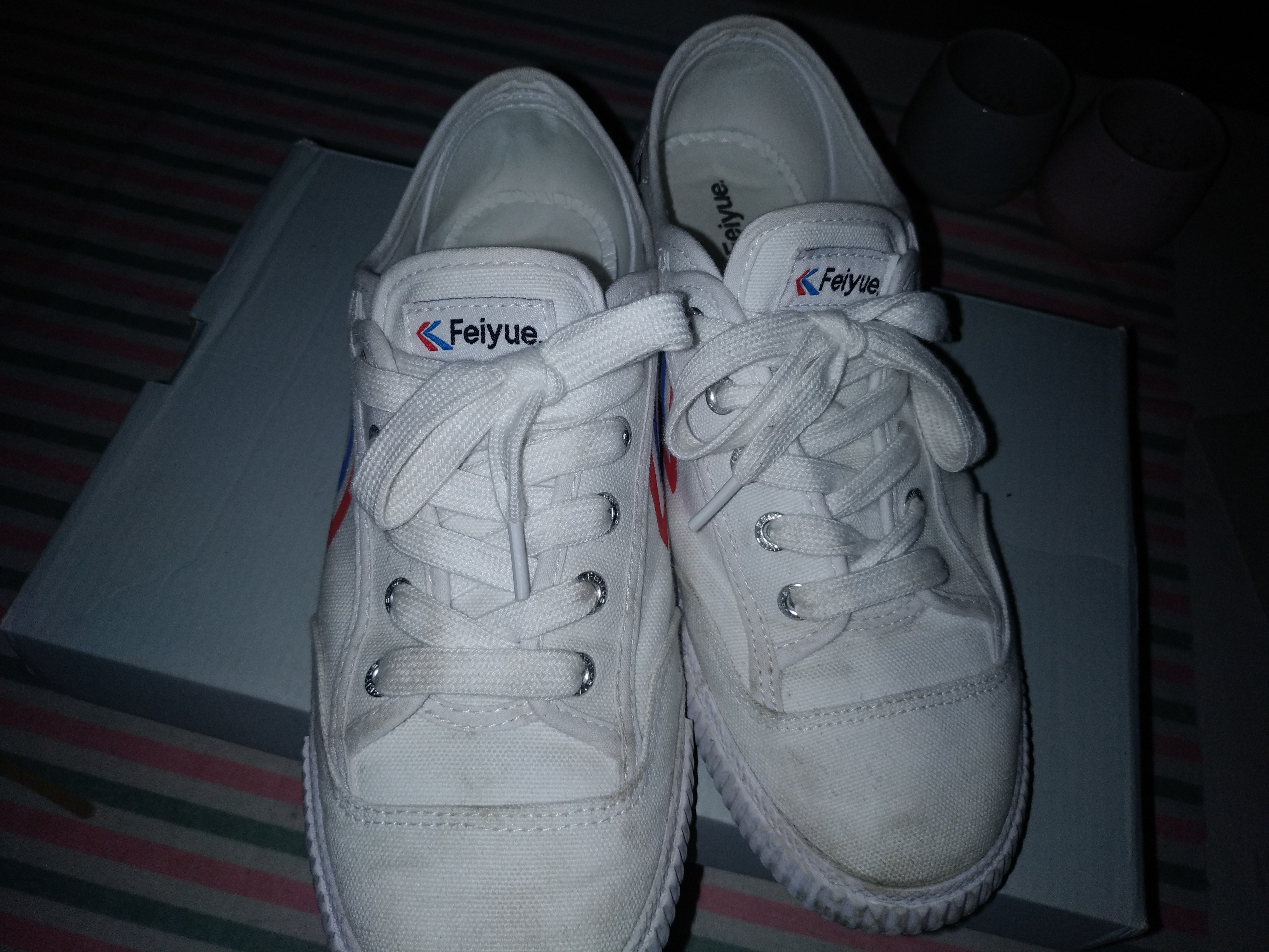 主流隐形眼镜评测,无滤镜国货之光测评