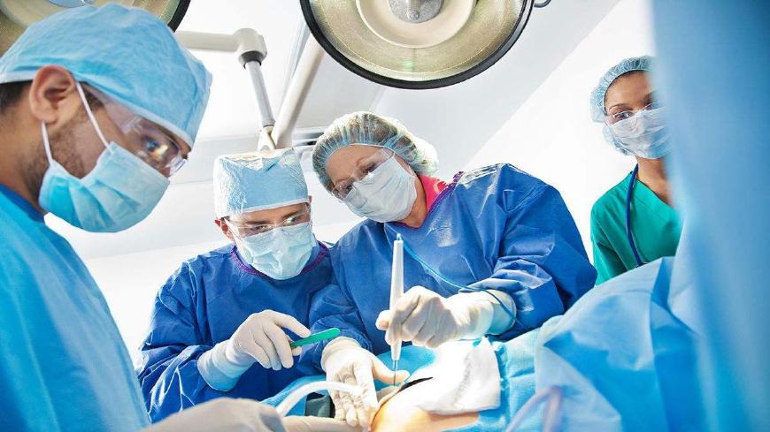 剖腹产一般伤口多久不怎么痛,剖腹产不痛是因为麻药多吗