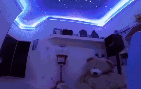 女儿的房间被改成儿童房,爸妈把女儿们的房间改成乐园