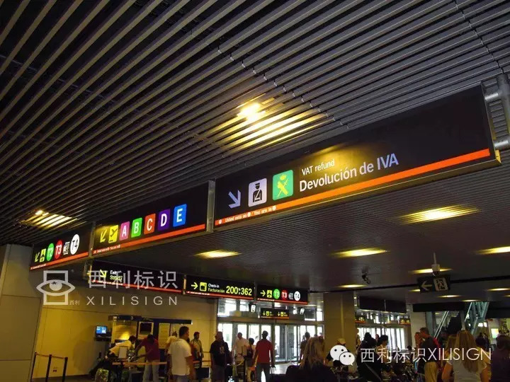 空港观察郑州,航站楼设计标识