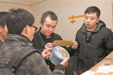 香港小熊饼干多少钱一盒,小熊饼干香港专卖人多吗