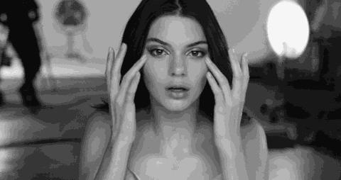 海兰最后妊娠纹恢复了么,海兰的妊娠纹怎么治好的