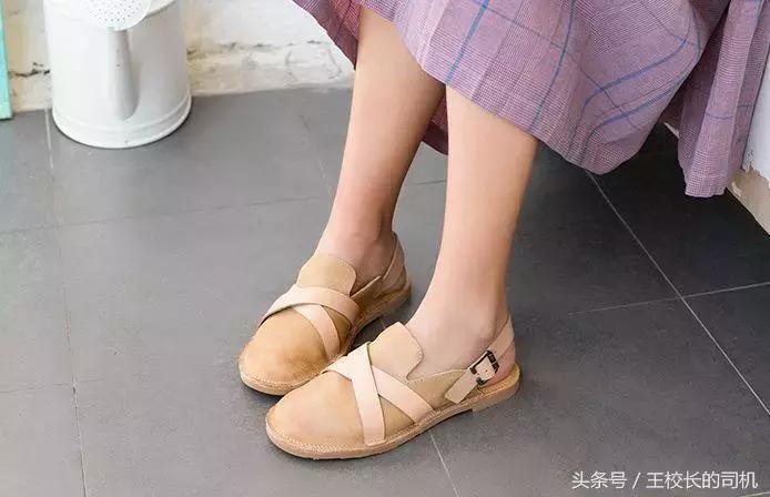 淘宝女士鞋子夏天,夏天在淘宝上卖什么比较好