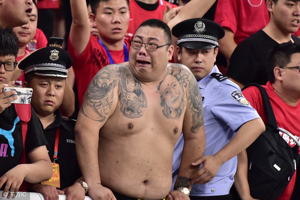 国足两次犀利的反击逆转泰国,国足1比5泰国惨案分析