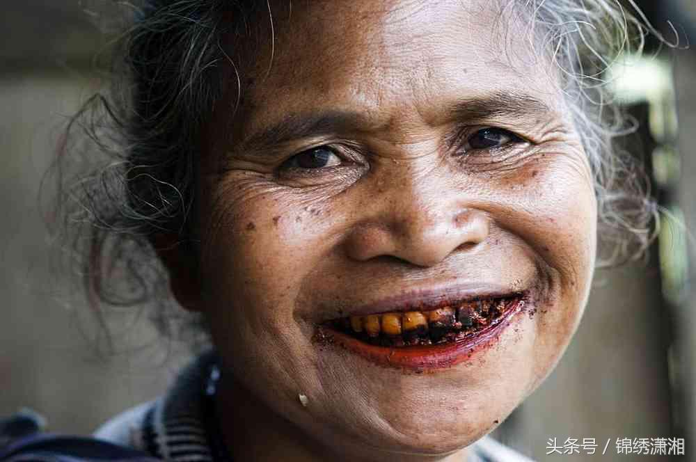 为啥中国人爱吃槟榔戒不掉槟榔,槟榔上瘾了为什么就戒不掉了