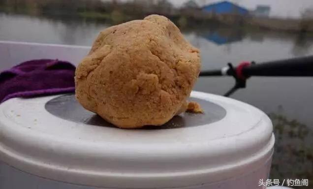 如何开出一款好拉饵？关键在于拉丝粉，长丝和短丝你得分清楚