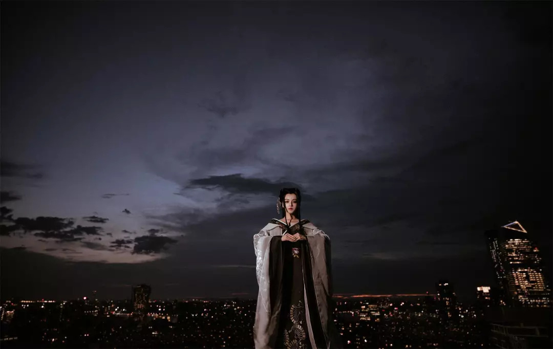 纽约时装周国风,当国风碰上欧美风