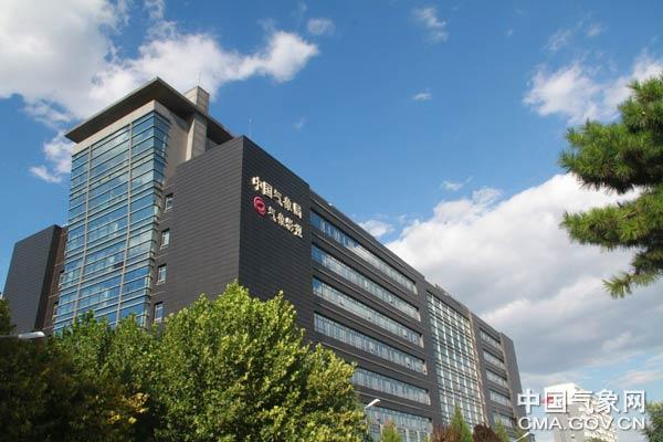 北京的天空为什么这么蓝,为啥北京的天特别蓝