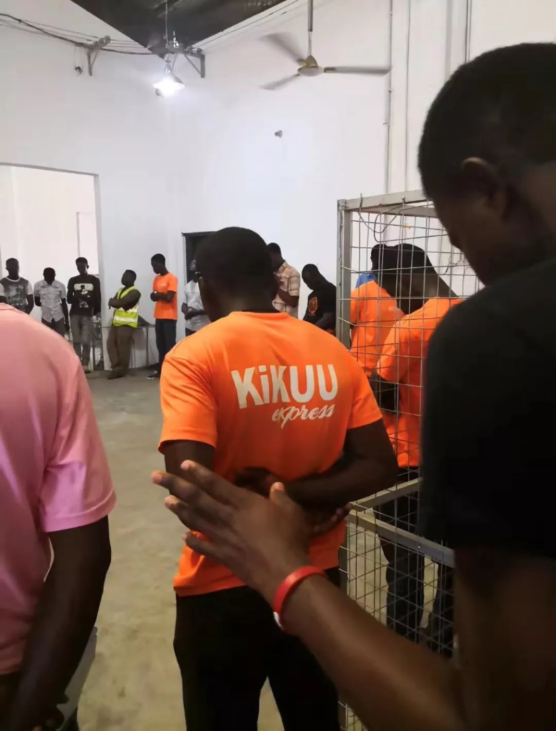 我在非洲做电商：每天都有想不到的剧情，终于活下来了