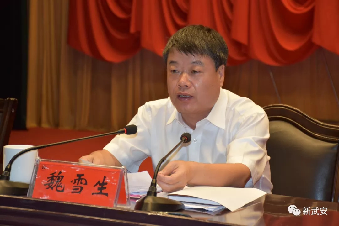 全国第37个教师节表彰,各地教师节获奖优秀教师