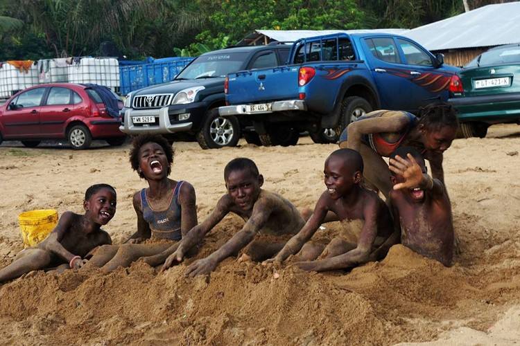 中国援助最穷的国家,曾经很穷后来发达了