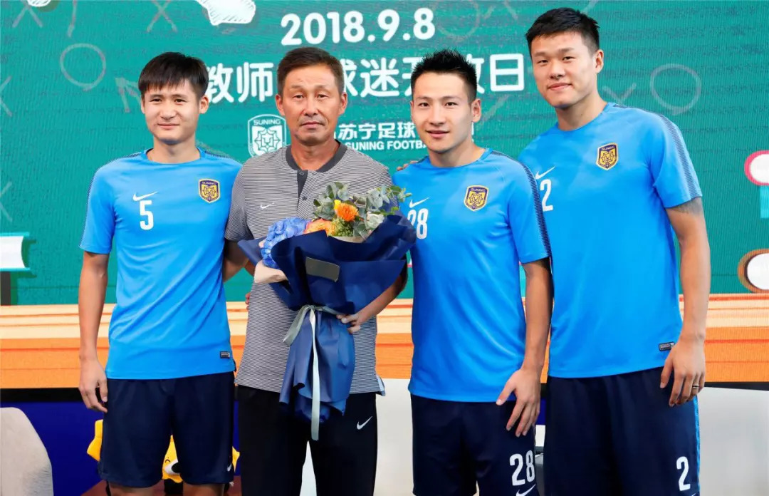 足球教练的教师节祝福,教师节足球教练祝福
