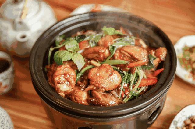 月薪3000要用大牌护肤品,月薪3000有必要买奥迪a4l吗