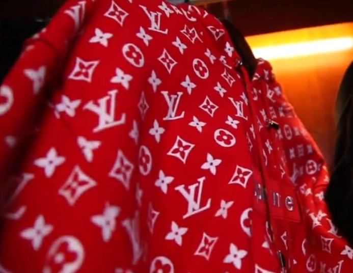 OMG冷少衣柜曝光，放眼望去全是LVSupreme椰子AJ！