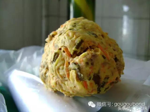 铲屎官宠物小技巧,资深铲屎官都是用这个方法选粮的