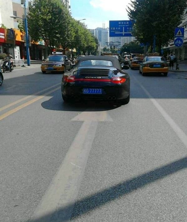 “桂G00000”属于五菱宏光？此地最牛车牌有一半被“神车”霸占！
