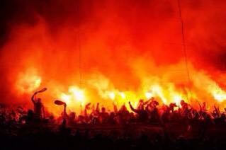 那些令人窒息的魔鬼主场，球迷用气势淹没对手